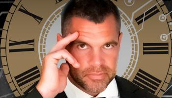 Picture of Jason Cyrus with his fingers touching his head.