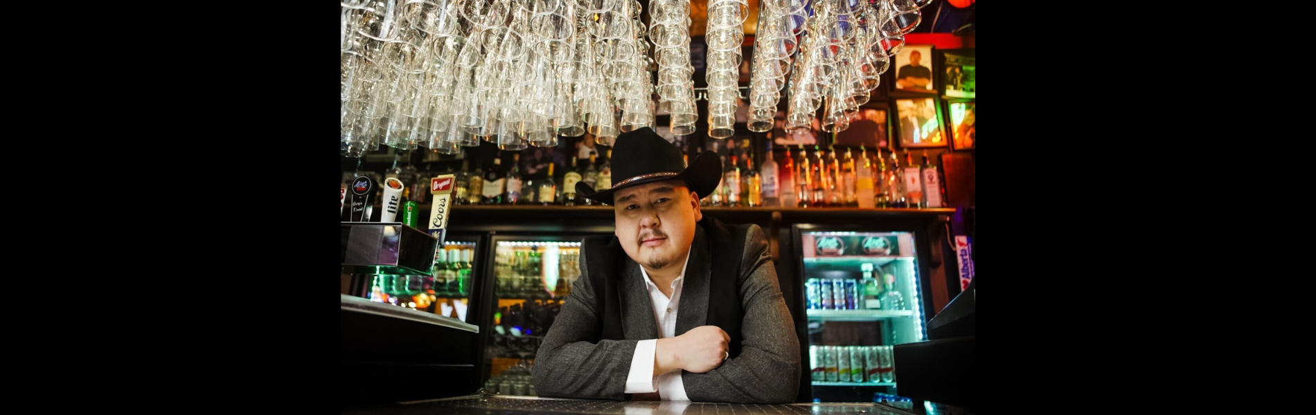 An image of William Prince in a bar. 